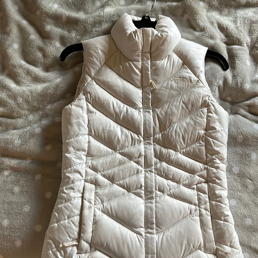 The North Face Women's Cream Puffer Vest